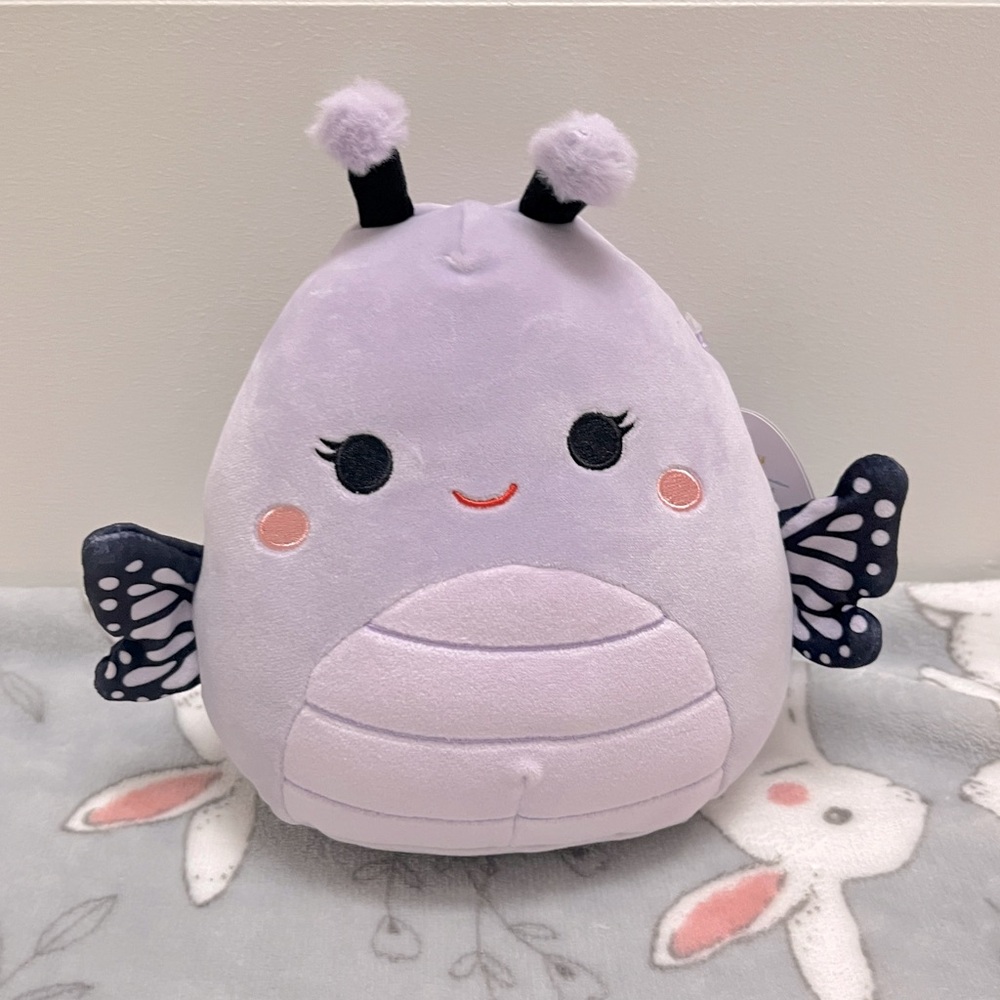 Bibiana Squishmallow NWT Butterfly 🦋 squishmallows kellytoy NEW